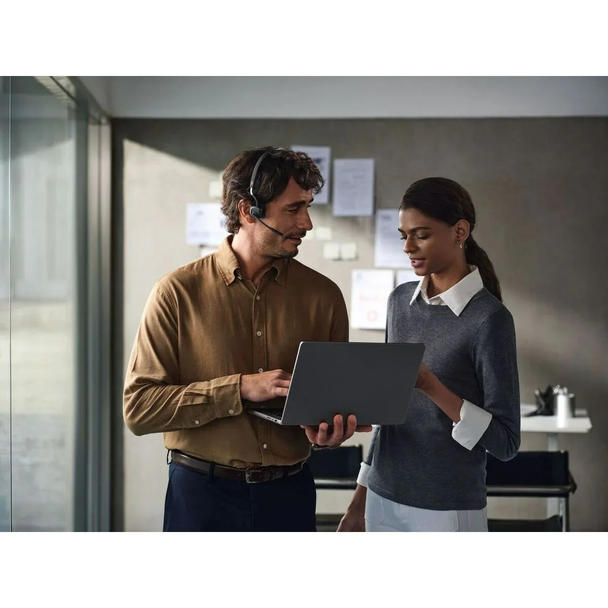 V2H753AE9F8F3C5CBF1F438BB70AD7470BFR7669524P10