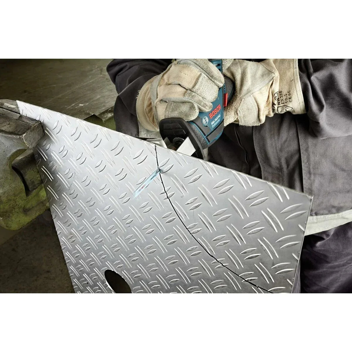 V2HA9AEC8CD45A28097538113C0874AE450R7609678P10