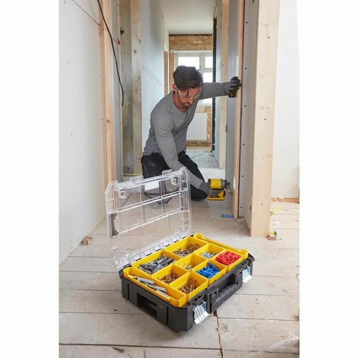 V5H962020F37FB6743F45FEEE3233D2E90DR6479819P2