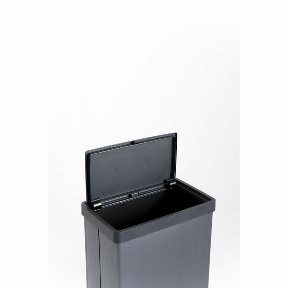 V7HBE064F29D4358B1815B5D11708CEBE0CR7022933P5