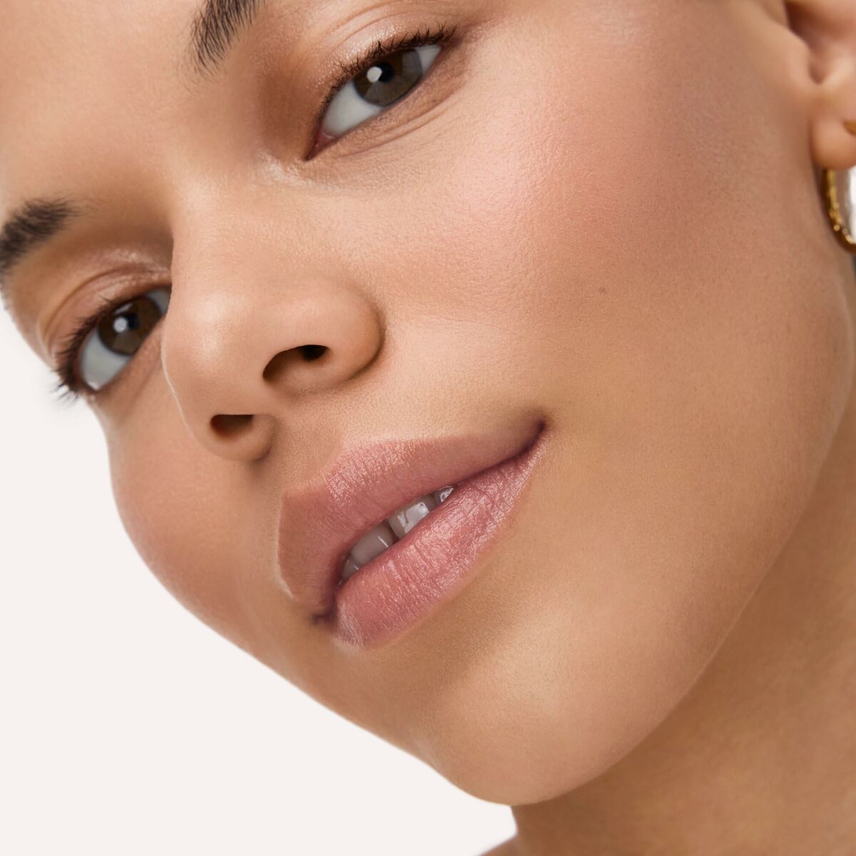 V4HBB4E6315030E69F299D59BAD07325270R7493757P10